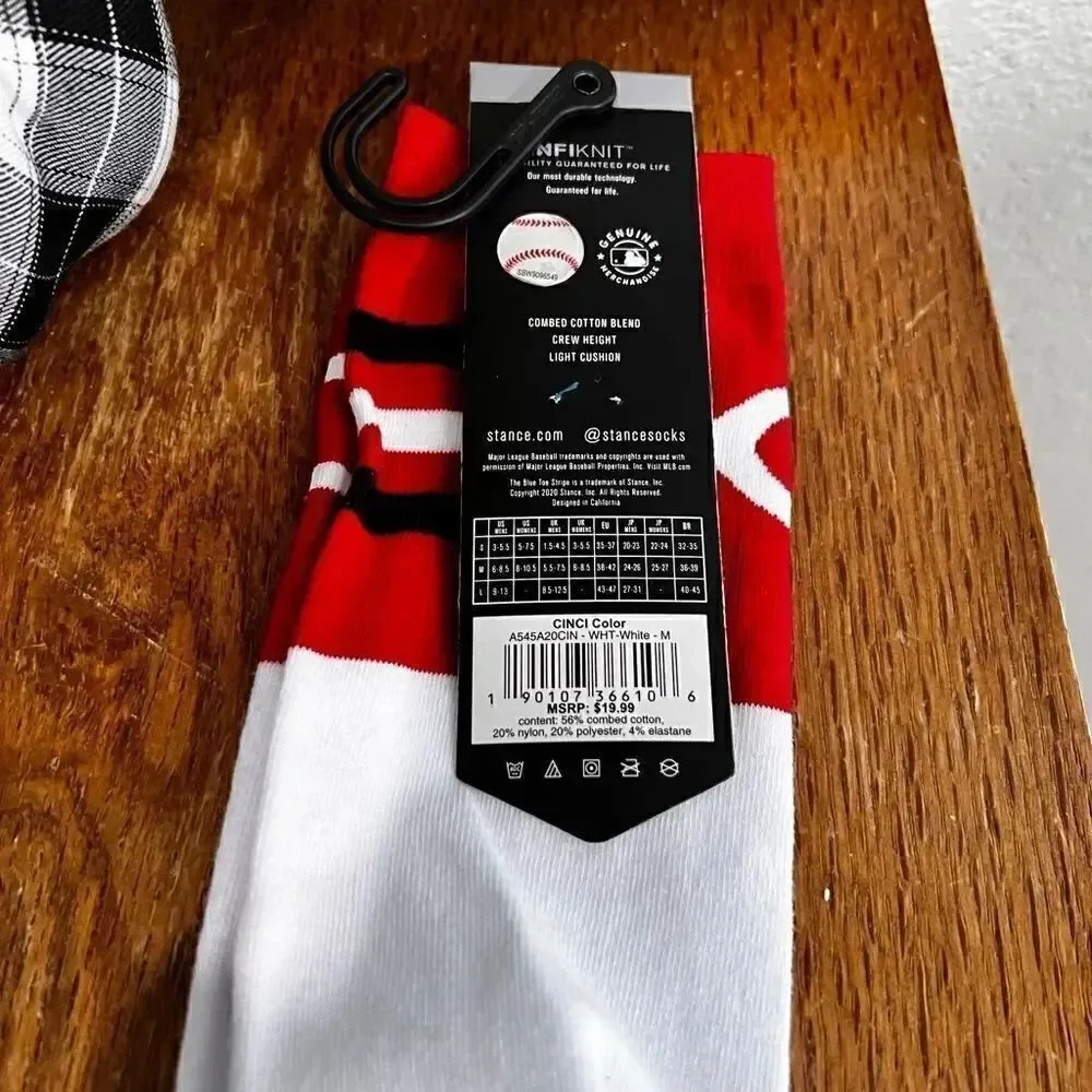 NWT Stance MBL Cincinnati Reds Casual Socks . Men 6-8.5, Women 8-10.5   #33
